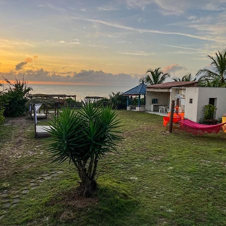 Franz Beach Nova Vicosa Ngoại thất bức ảnh